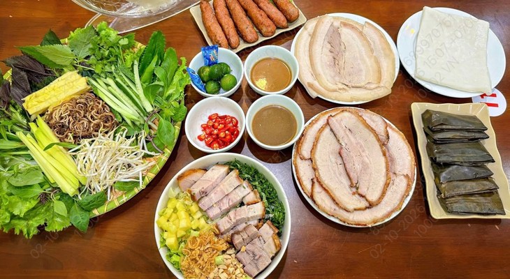Bánh Tráng Cuốn Thịt Heo 43 - Bánh Canh Cá Lóc - 112 Nguyễn Thái Học