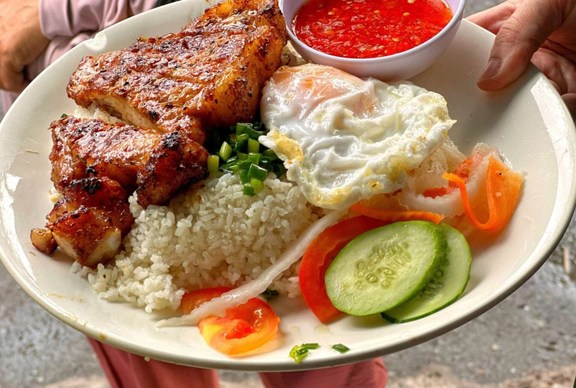 Cơm Tấm 40A - Quốc Hương