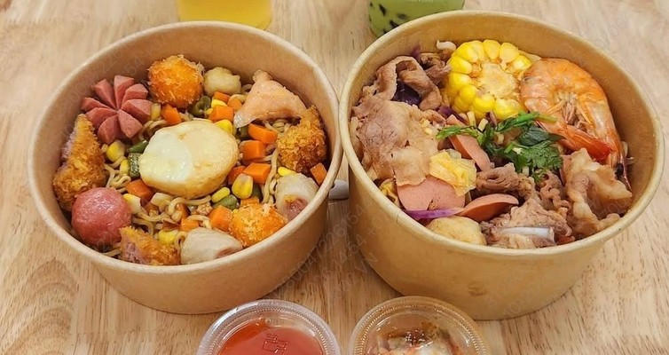 Cơm Trộn, Mỳ Cay & Mì Trộn - Bếp Nhà Nhi