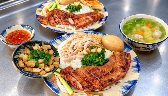 Cơm Tấm Quyên (Chuẩn Vị Long Xuyên) - 24 Hoàng Văn Thụ
