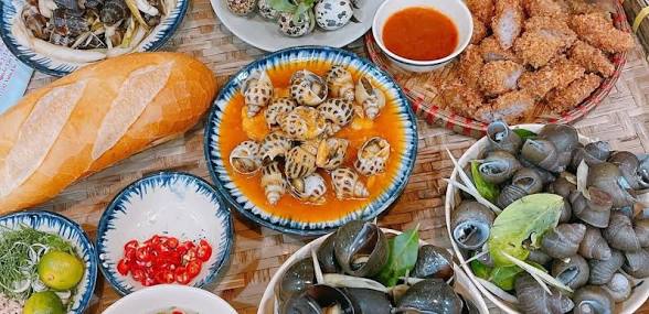 Nhậu Đêm - Ốc, Ngao & Chân Gà Nướng