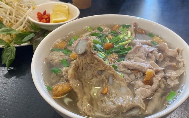 Hủ Tiếu Gõ - 107 Y Ngông