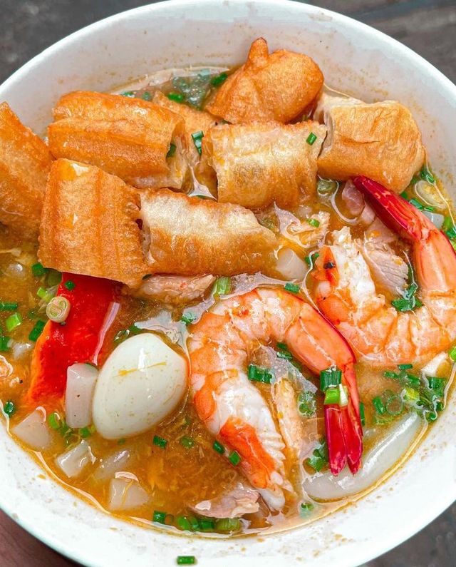 Bánh Canh Cua Tuý Quyền