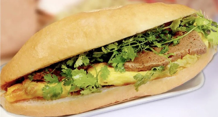 Tiệm Của Nhung - Cơm Lứt Muối Vừng & Bánh Mì Pate