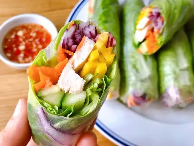 Gỏi Cuốn Cô Hai - Xà Lách Cá Ngừ & Bì Cuốn