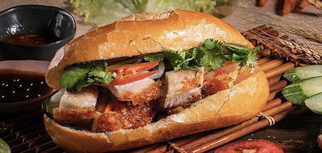 Bánh Mì Phương - 217 Trần Nhật Duật