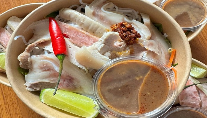 BÚN MẮM NÊM & BÚN XÌ DẦU Nhà Thảo - C1 Vicoland