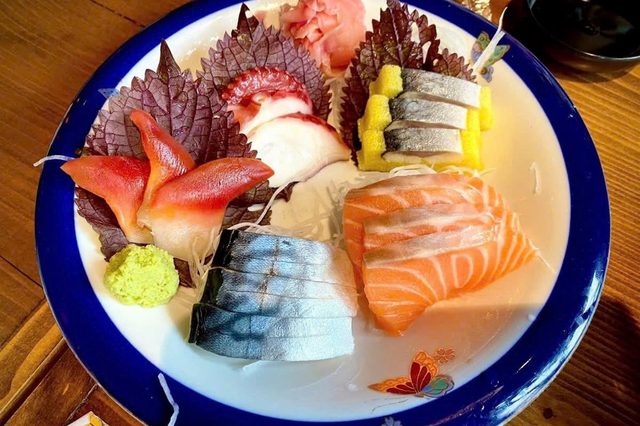 Umi Izakaya - 91 Hoàng Văn Thụ