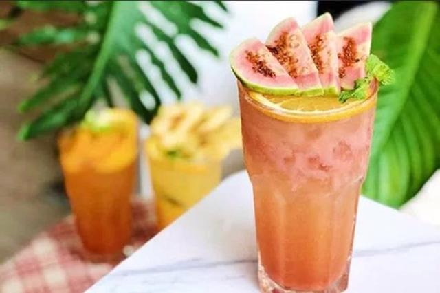 Bánh Cuốn & Bánh Hỏi Thịt Nướng - Phạm Xuân Ẩn