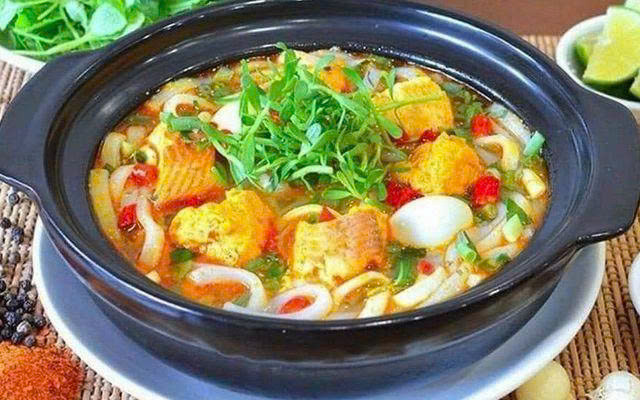 A Cay Quán - Bánh Canh Cá Lóc Hải Sản, Miến Lươn & Cháo Lươn - Thích Quảng Đức