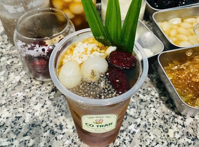 Tiệm Nước Mát Cô Trân - Trương Văn Ly