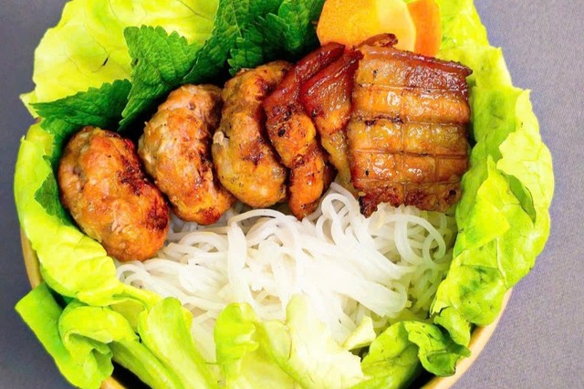 Bún Chả Hà Nội Hồ Gươm - Nguyễn Tri Phương