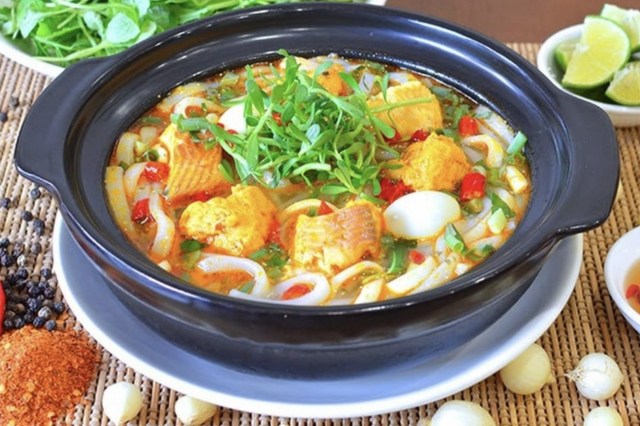 Ông Ngọ Quán - Bánh Canh Cá Lóc - Lê Văn Thọ