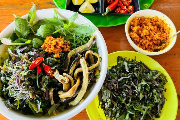 Lươn Bò Kho 37 - 39A Bà Triệu