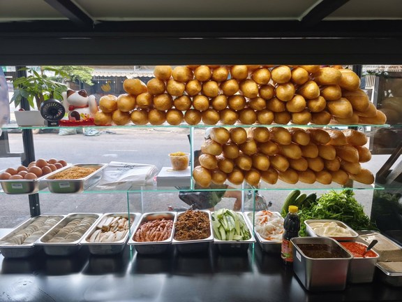 Bánh Mì Chay Nàng Nga - 124 Lý Thái Tổ