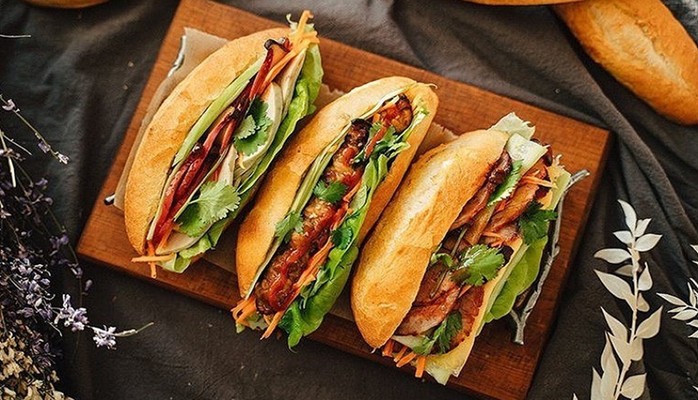 Bánh Mì Dân Tổ - 93 Hoàng Văn Thụ