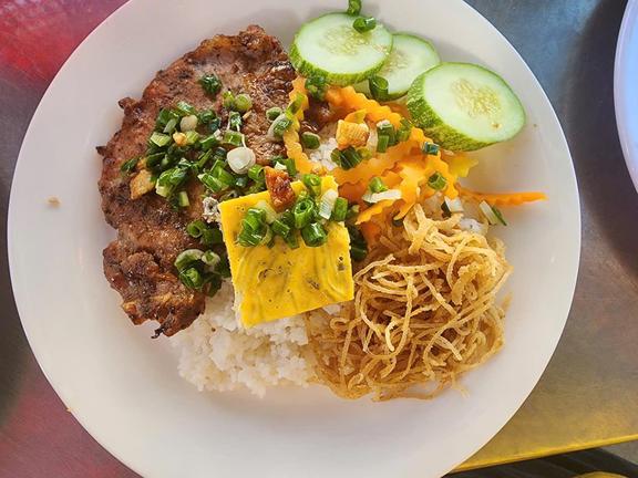 Quán Cơm Tấm Bà Bé - Quang Trung