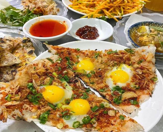 Quán Ăn Vặt Bà Tám - 245 Mai Đăng Chơn