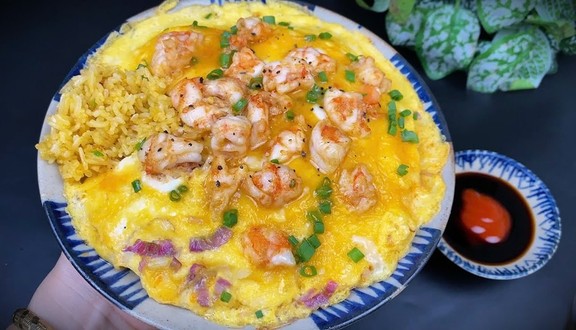 Minh Rôn - Cơm Chiên Phủ Trứng & Mỳ Xào - 114 Nguyễn Tất Thành