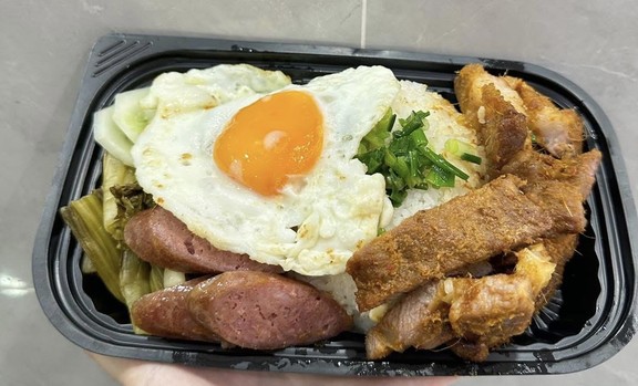 Bún Cá Trắm & Cơm Thịt Nướng - Yum Quán