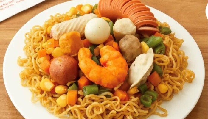 July - Mì Trộn Viên Chiên - Thuỷ Nguyên