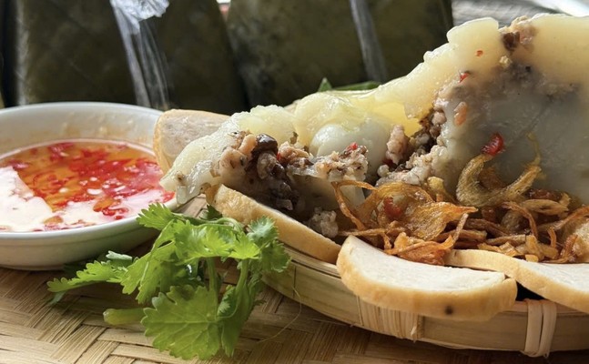 Bánh Bột Lọc Mẹ NaBin - Nguyễn Huệ