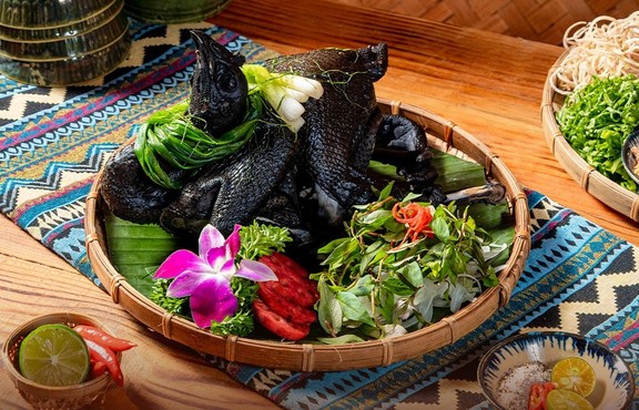 BẢN QUÁN - ĐẶC SẢN TÂY BẮC - 298 Trần Hưng Đạo