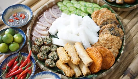 Cô Cô Quán - 38 Bạch Liêu