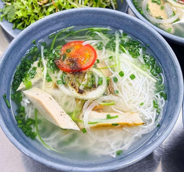 Bún Cá Nhã Trang - 1318 Đường 2/4