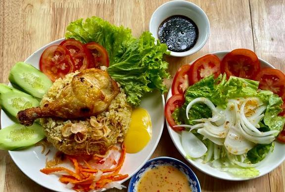 Quán Cơm Cô Thảo - 35 Đoàn Trần Nghiệp