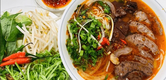 Cháo Hàu Nguyễn Oanh