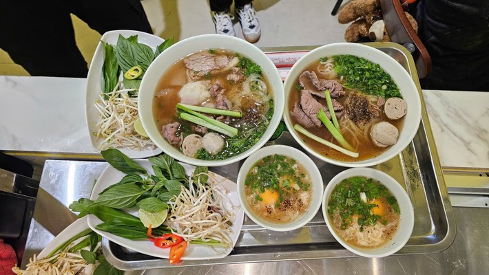 Quán Phở Nhà - Phở Xào & Phở Trộn