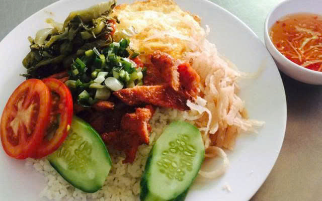 Cơm Tấm Ngô Quyền - Đường 22 Tháng 12