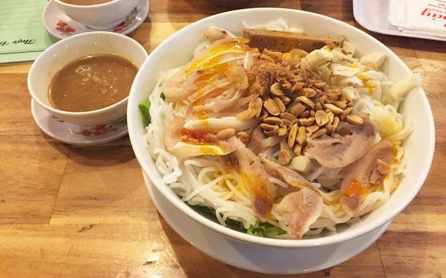 Quán Lệ Rơi - Bún Mắm Nêm & Bún Thịt Luộc Mắm Nêm - Đường 30 Tháng 4