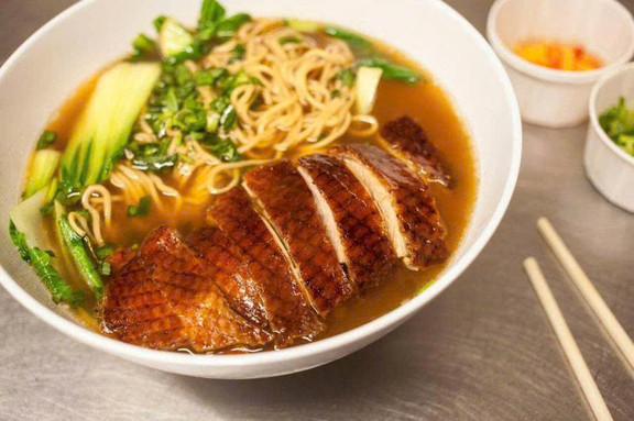 Mì Vịt Tiềm & Mì Xào Giòn - Đà Lạt