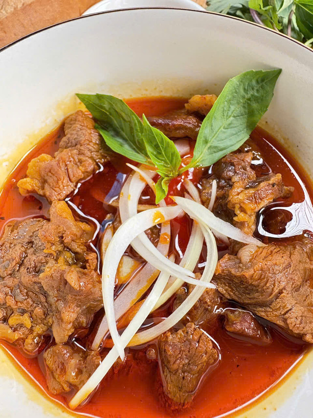 Bò Kho Cô Mến - Bánh Mì Bò Kho & Hủ Tiếu Bò Kho - Đường Bình Nhâm 09