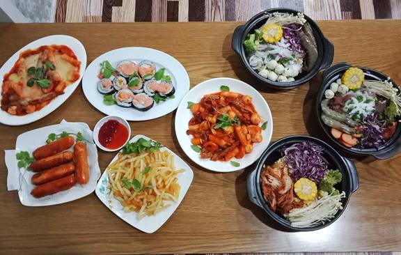 Mì Ý, Ăn Vặt & Trà Sữa - Villa