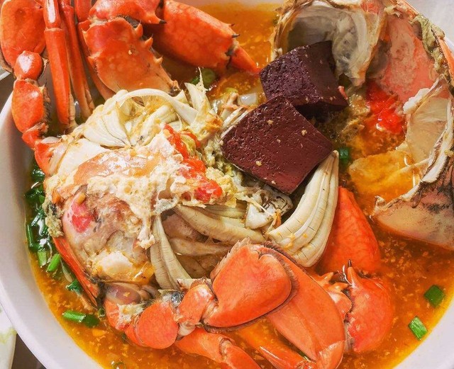 Bánh Canh Ghẹ Trang - Luỹ Bán Bích