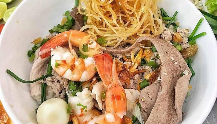 Thành Đạt - Hủ Tiếu Nam Vang - Nguyễn Thị Nhỏ