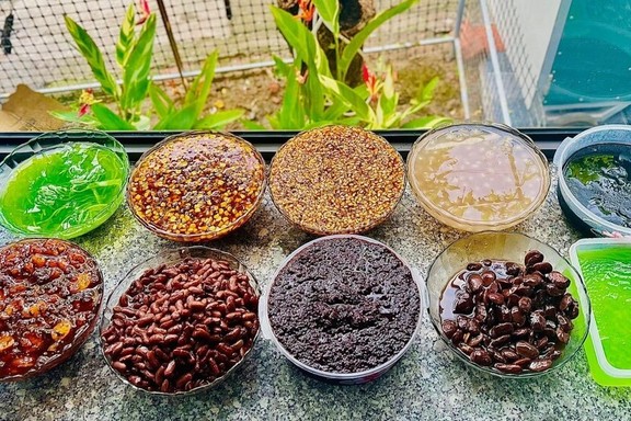 Chè Nhà Vân - Chè Bưởi, Chè Khúc Bạch & Xôi Mít