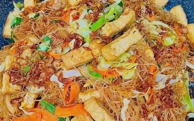 Bún Xào Chay & Xôi - Diễm