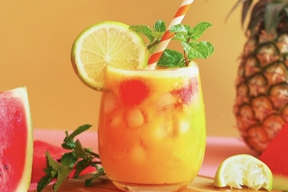 Tiệm Trà & Sữa 32 (Thirty Two Tea & Milk) - Lê Hồng Phong