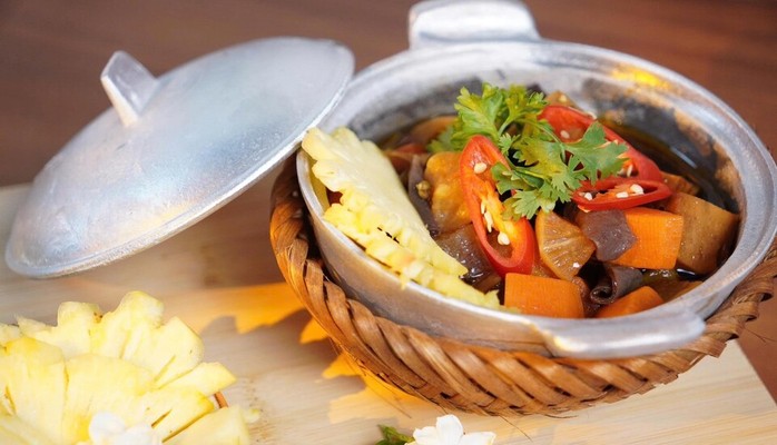 Nhà Hàng Gardenai Chay - A6BT5 Trần Văn Cẩn