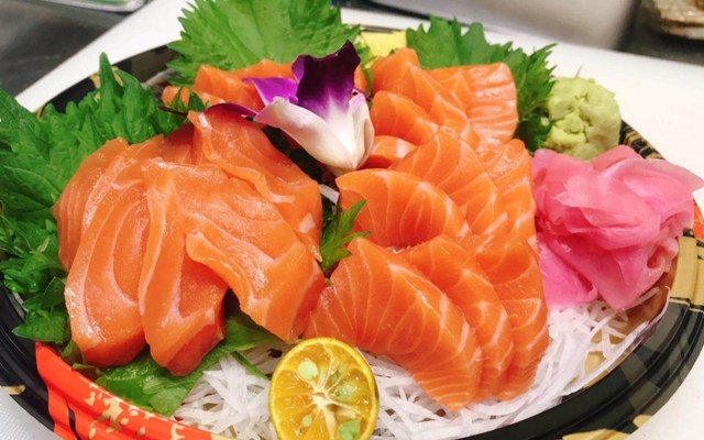 Sashimi Cá Hồi, Cá Trích & Món Nhật - Toàn Farm - Trần Lê