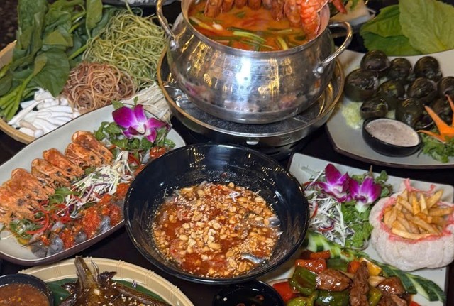 Rực Rỡ Beer - 301 Chương Dương