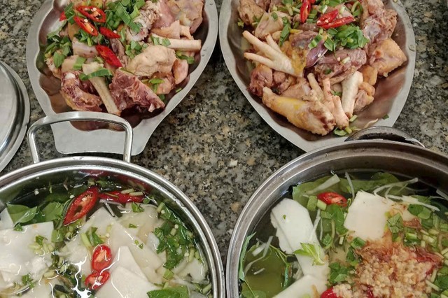 Lẩu Cá Đuối Cù Lao Út Hiền - 200 Đỗ Văn Thi