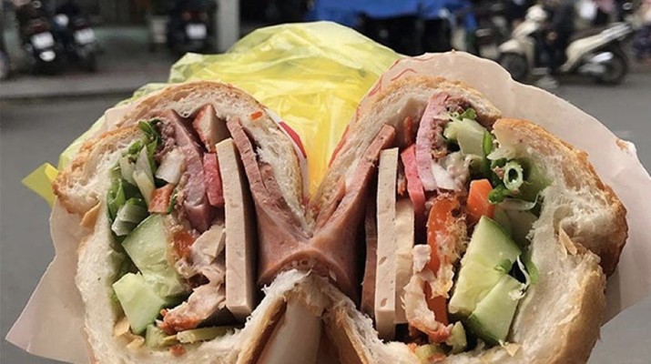 Bánh Mì Sài Gòn - 350 Lạch Tray