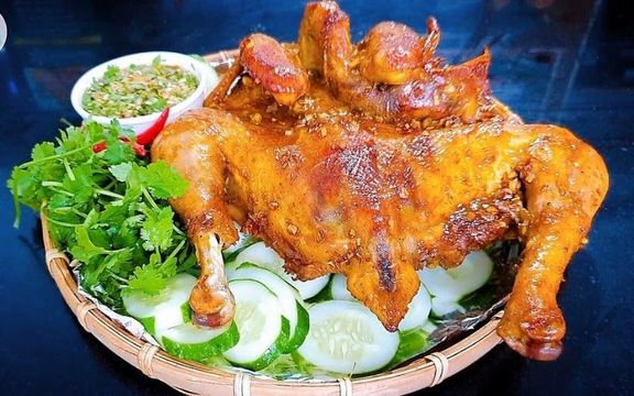 Gà Nướng Than Hoa - Loan Béo