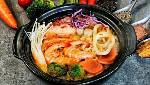 Mì Cay Samyang - Nguyễn Công Hoan