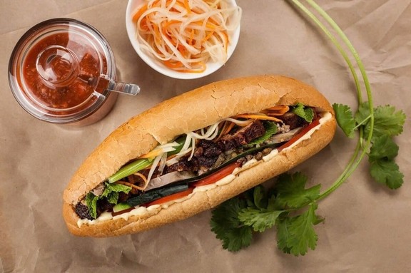 Bánh Mì O Thủy